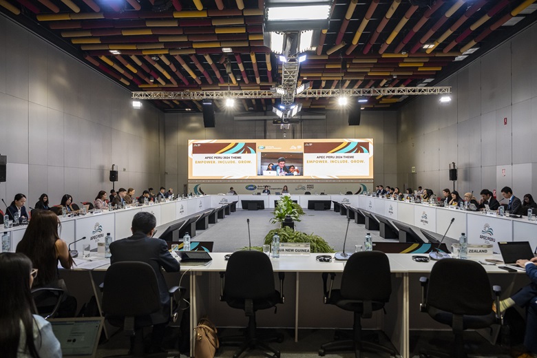 53557970418_372d61ecd6_k